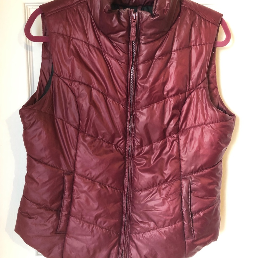 Aeropostale burgundy vest